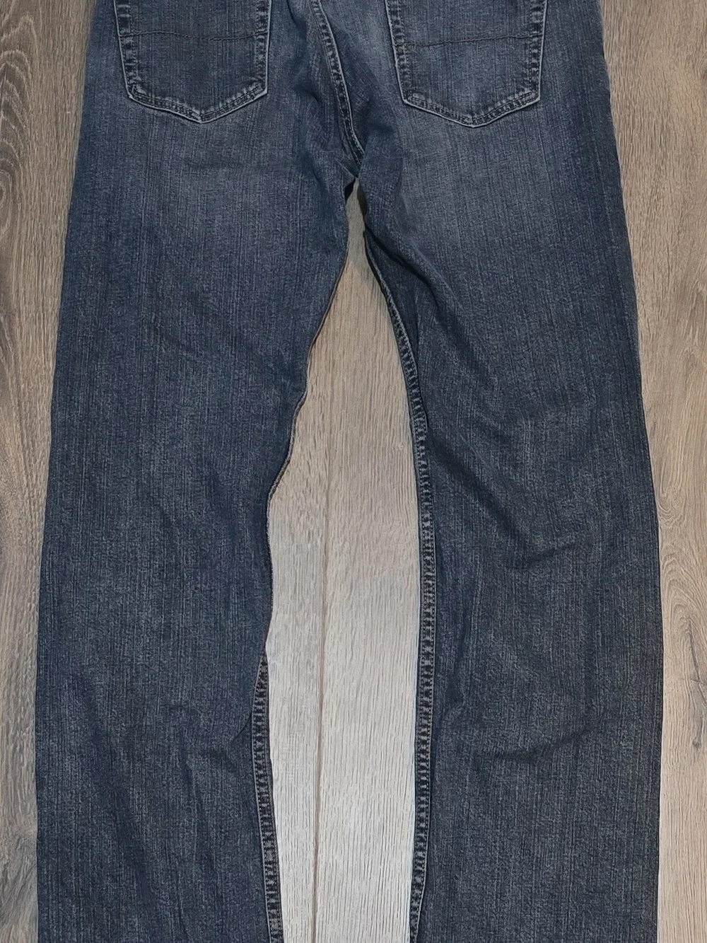 Denizen from Levi's Men's 218 Straight Fit Dark Wash Blue Denim Jeans Mid Rise